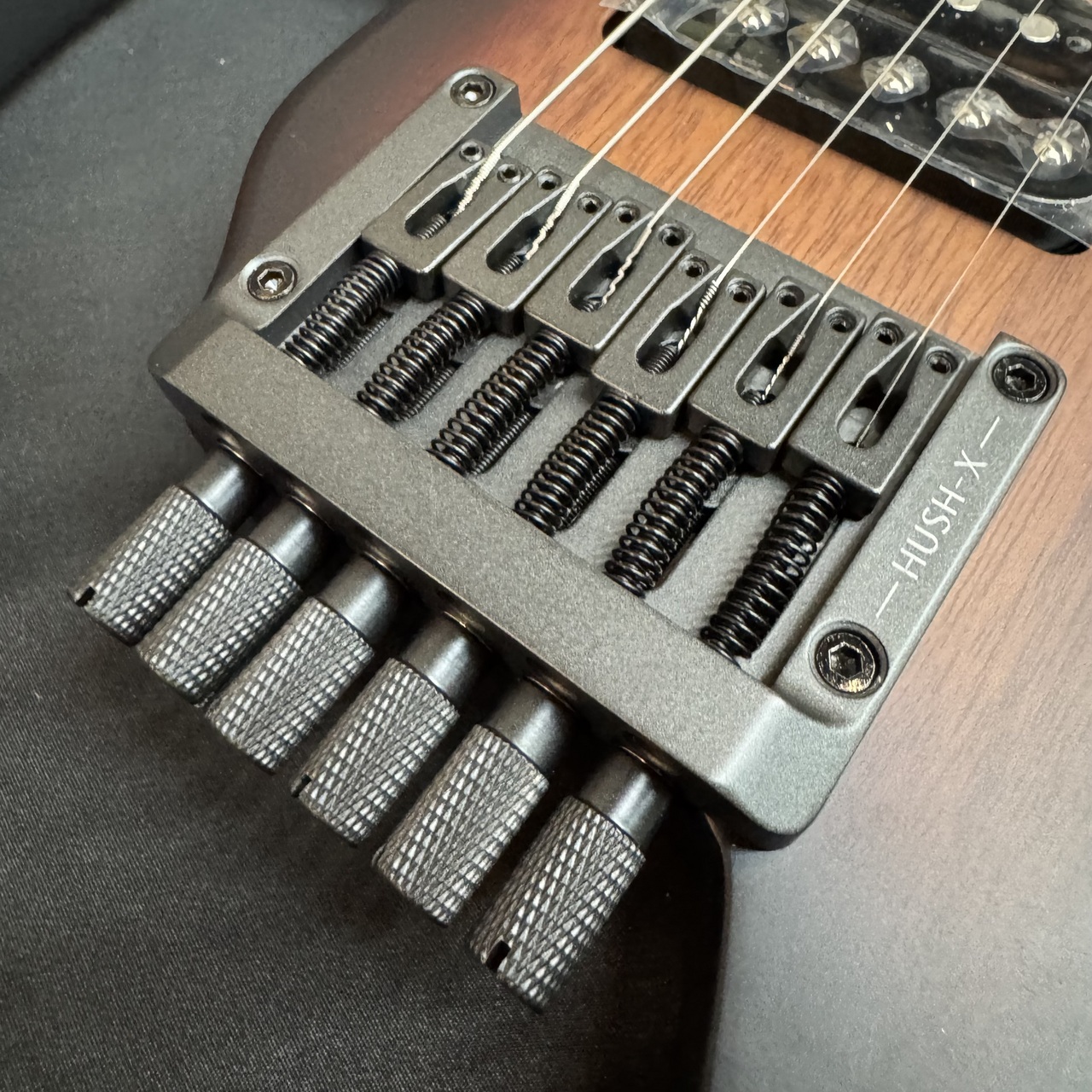 DONNER HUSH-X (サイレント エレキギター)（中古）【楽器検索デジマート】