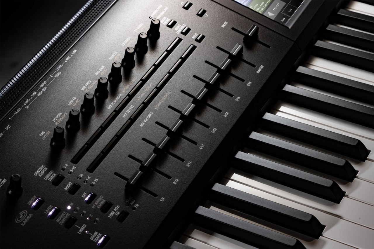 KORG KRONOS3-73【ローン分割手数料0%(24回まで)対象商品 KORG KRONOS3-73【ローン分割手数料0%(24回まで)対象商品