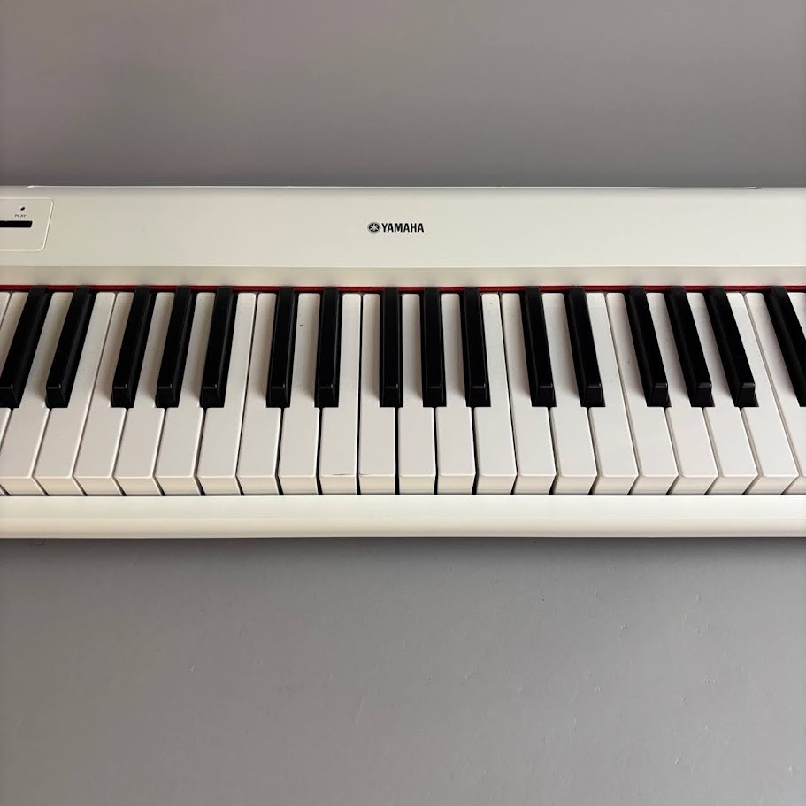 YAMAHA NP-12WH ピアノ 電子ピアノ YAMAHA NP-12WH (スタンド・カバー