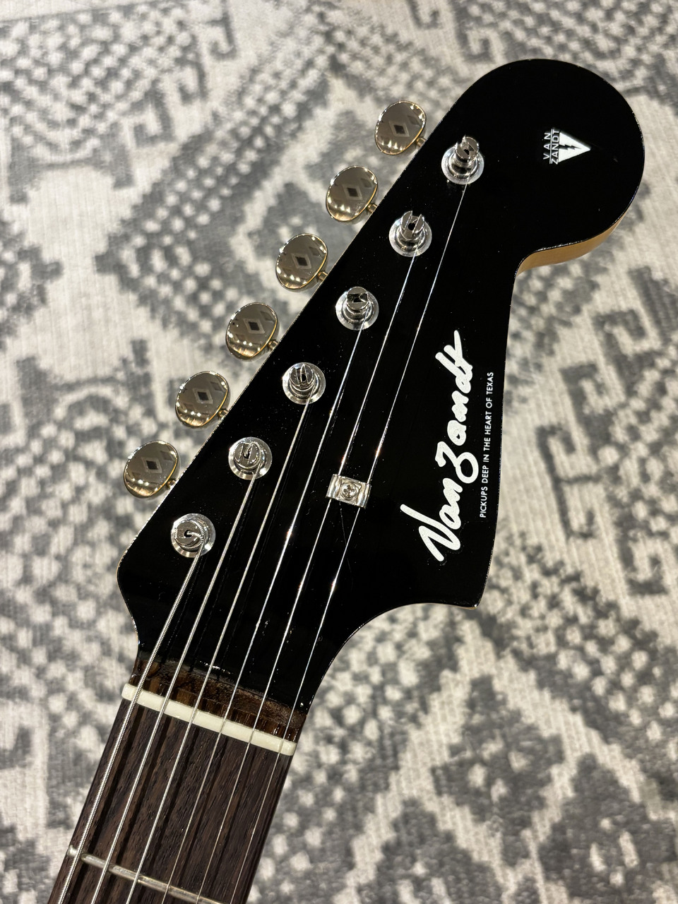 ギター vanzandt JMV-R2 Vanzandt ヴァンザント JMV-R2 Flame Maple Neck LTD / Metalic Purple