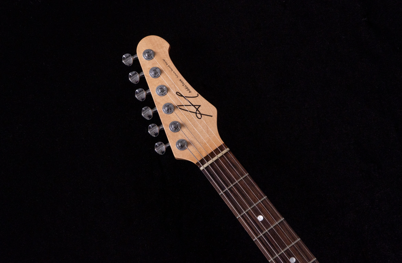 国産ハイエンド アディクトーン ST 話題沸騰ブランド】Addictone