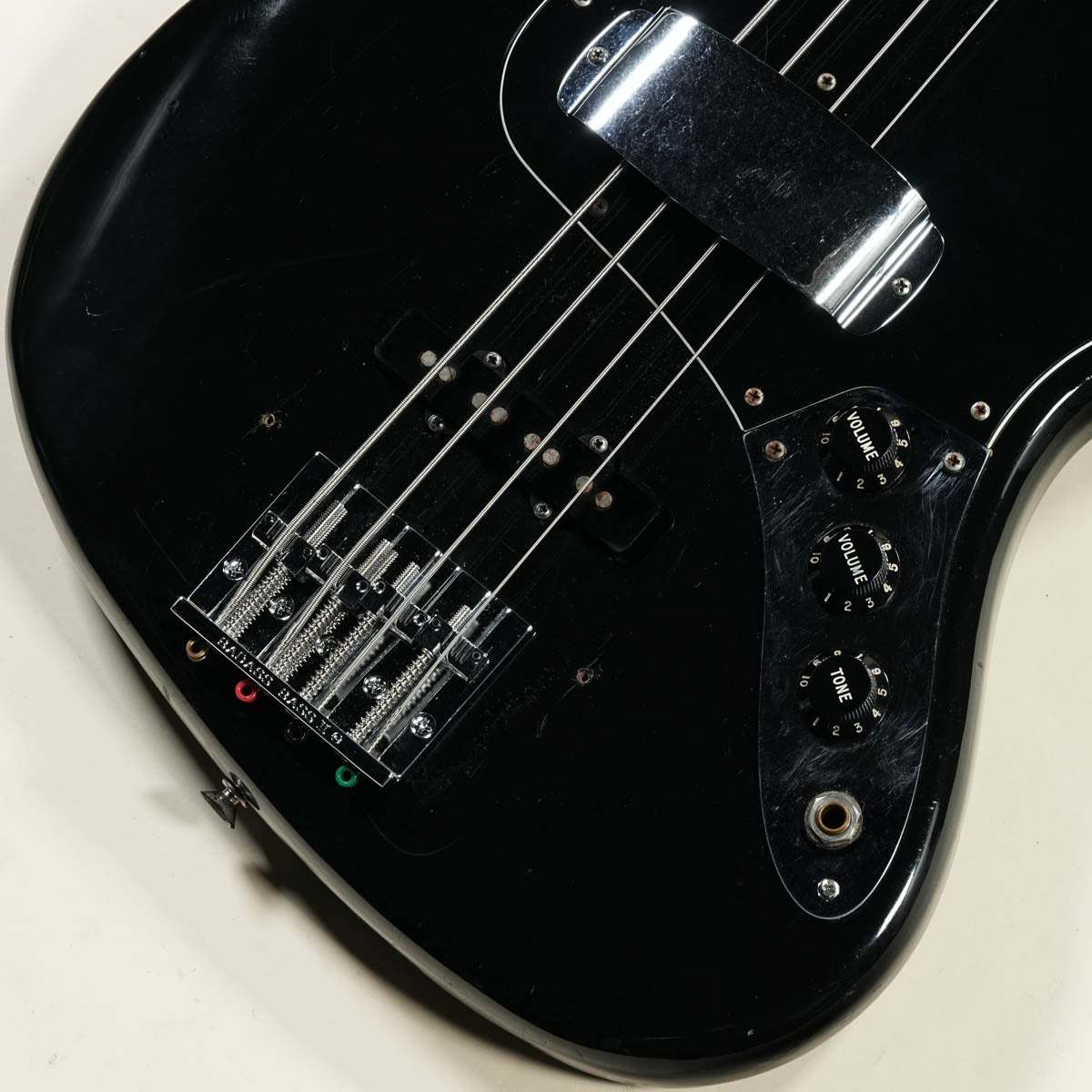 Fender 1977 JAZZ BASS BLACK/M 【渋谷店】（ビンテージ/送料無料