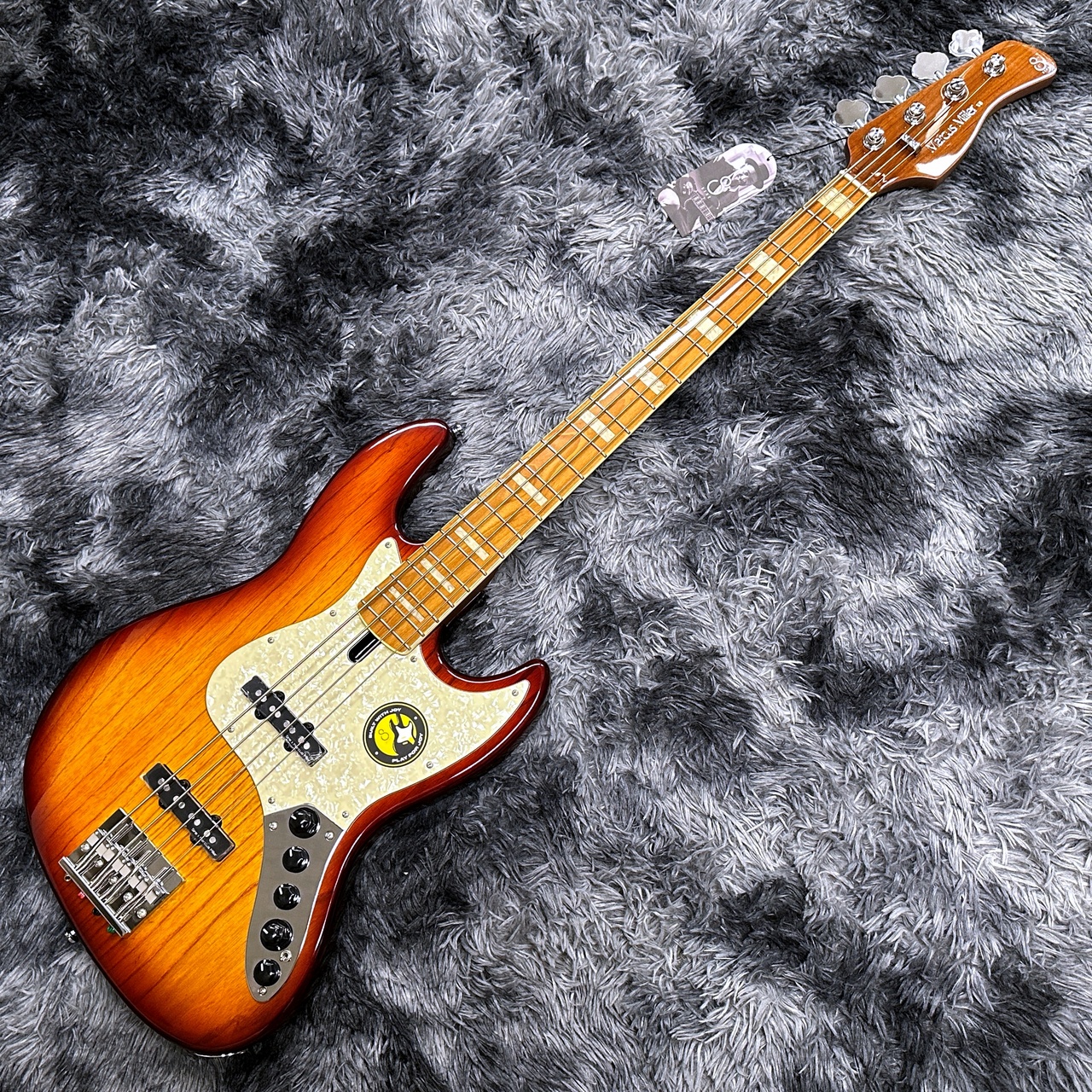 Sire Marcus Miller V8 4st TS (Tobacco Sunburst)【展示チョイキズ