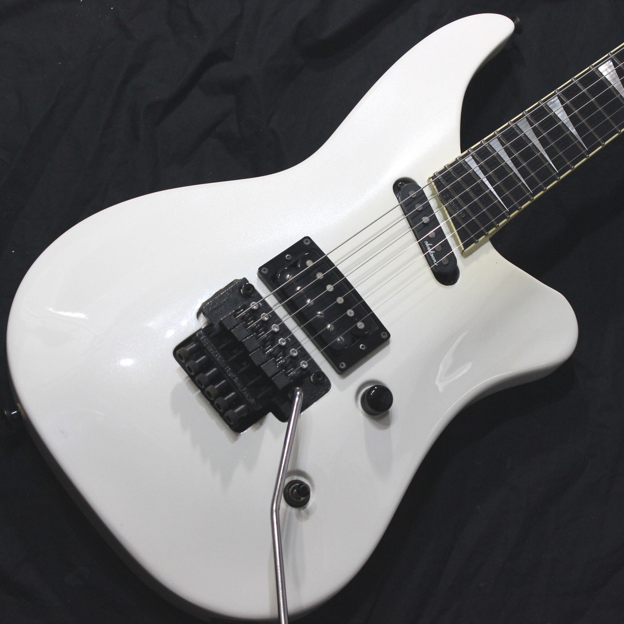 Jackson Phil Collen Archtop デフレパード フィル・コリン アーチ