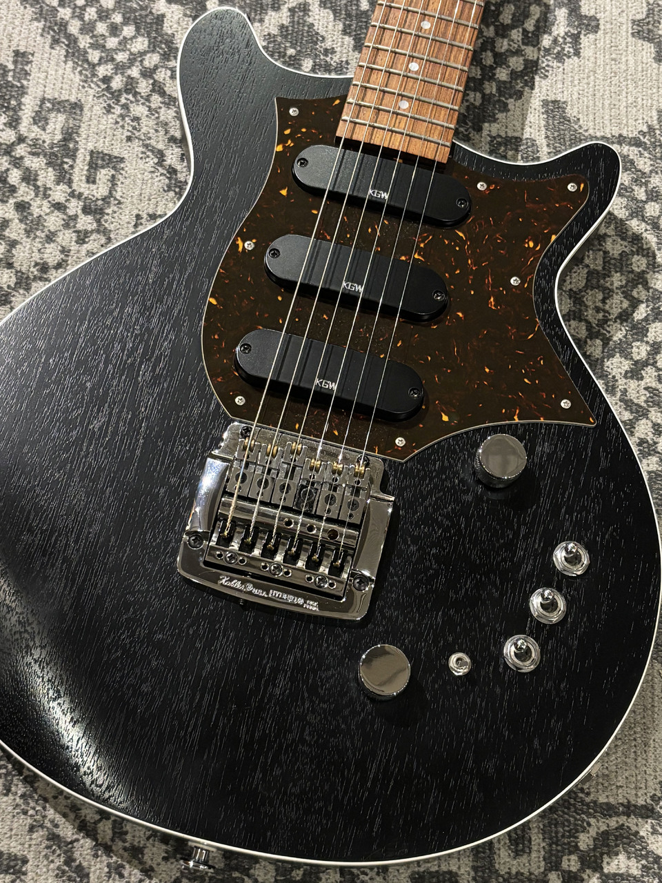 GW最終価格　Kz Guitar Works クリーンブースター 訳アリ GW最終価格 Kz Guitar Works クリーンブースター 訳アリ 楽器・機材