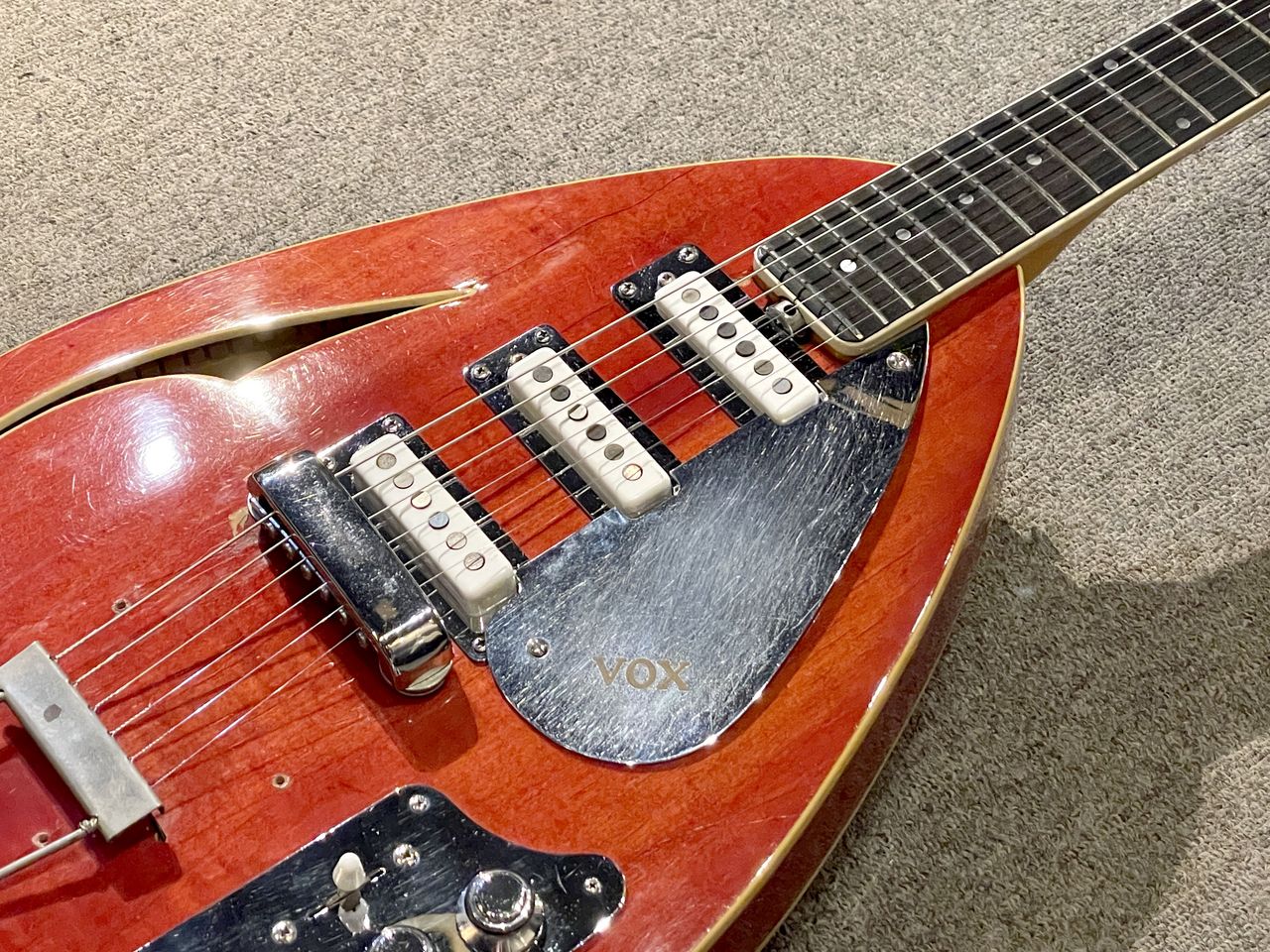 VOX MARK Ⅵ Acoustic（ビンテージ）【楽器検索デジマート】