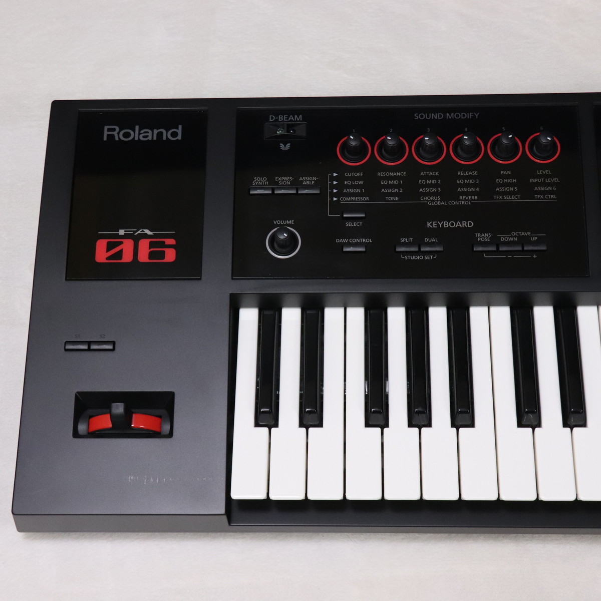 Roland FA-06 Music Workstation 【梅田店】（中古/送料無料）【楽器
