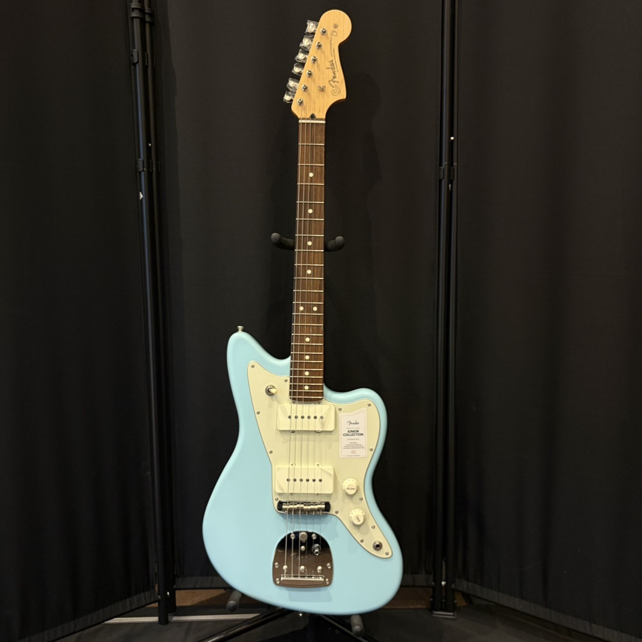 Fender Made in Japan Junior Collection Jazzmaste エレキギター