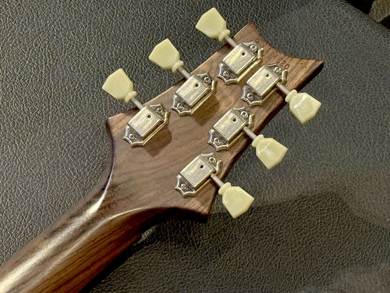 Paul Reed Smith(PRS) McCarty 1st 10Top Rosewood Neck Violin Amber