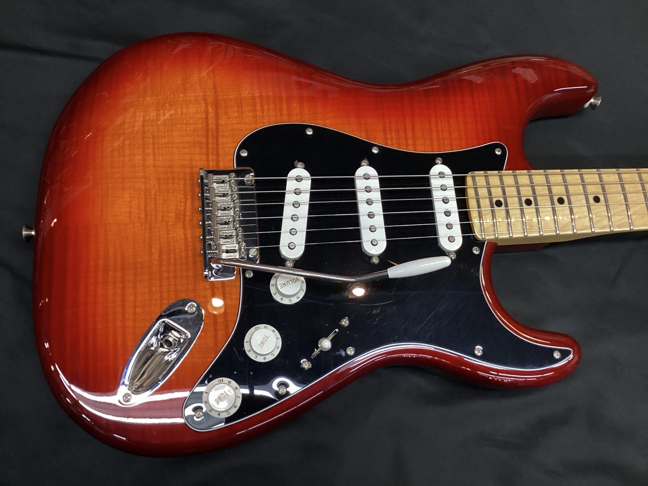 Fender Made in Mexico Player Stratocaster Plus Top/ACB(フェンダー ストラト )（中古）【楽器検索デジマート】