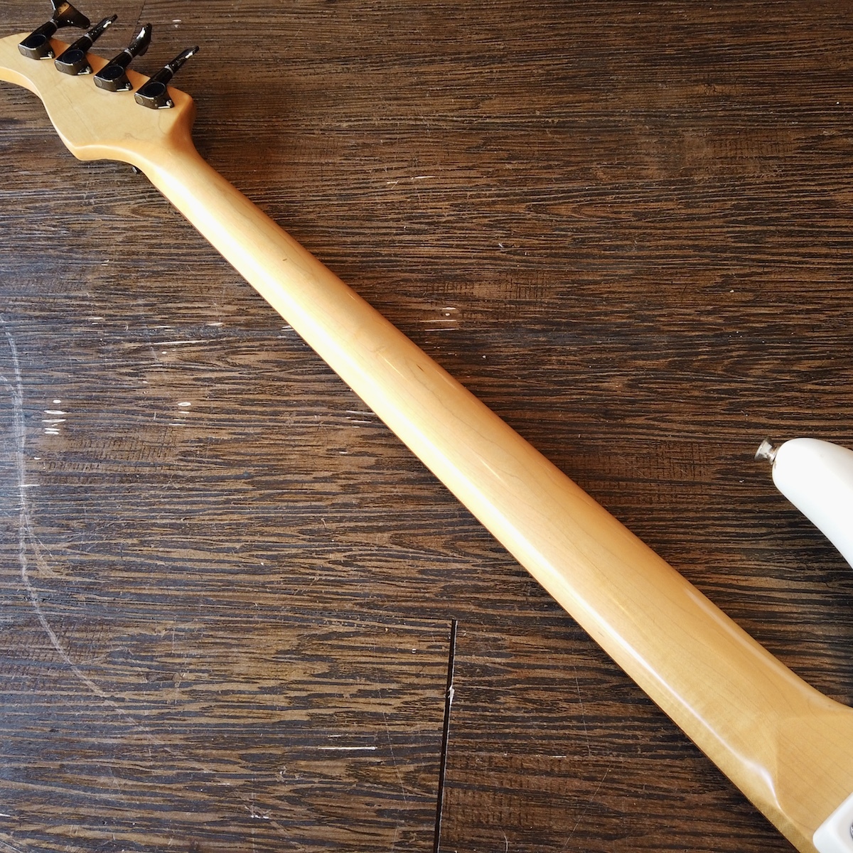 【週末限定値下げ】FERNANDES　ベース　REVOLBER 週末限定値下げ】FERNANDES ベース REVOLBER 週末限定値下げ