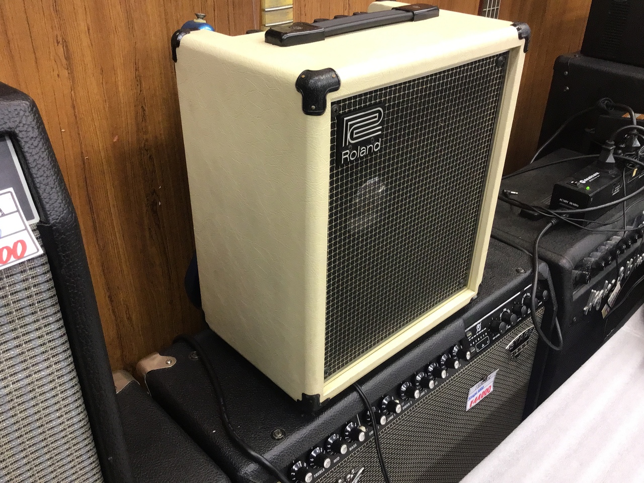Roland CUBE-40（中古）【楽器検索デジマート】