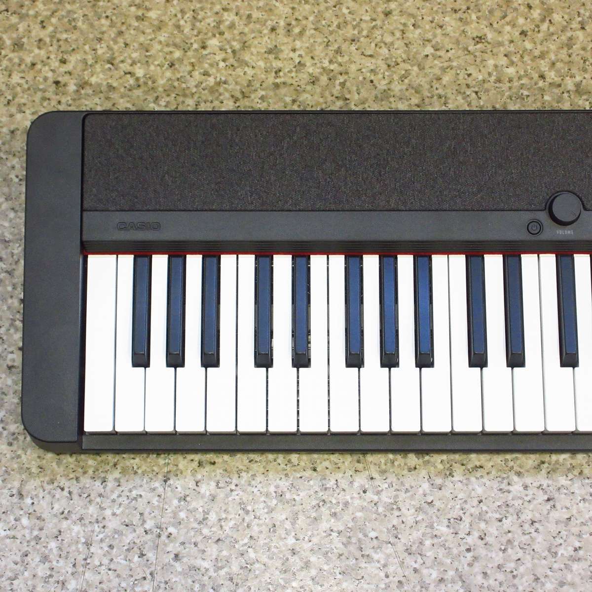 CASIO CT-S1 76鍵盤 購入後１週間未満 Casio CT-S1-76 BK スタイリッシュな76鍵盤キーボード 【横浜店