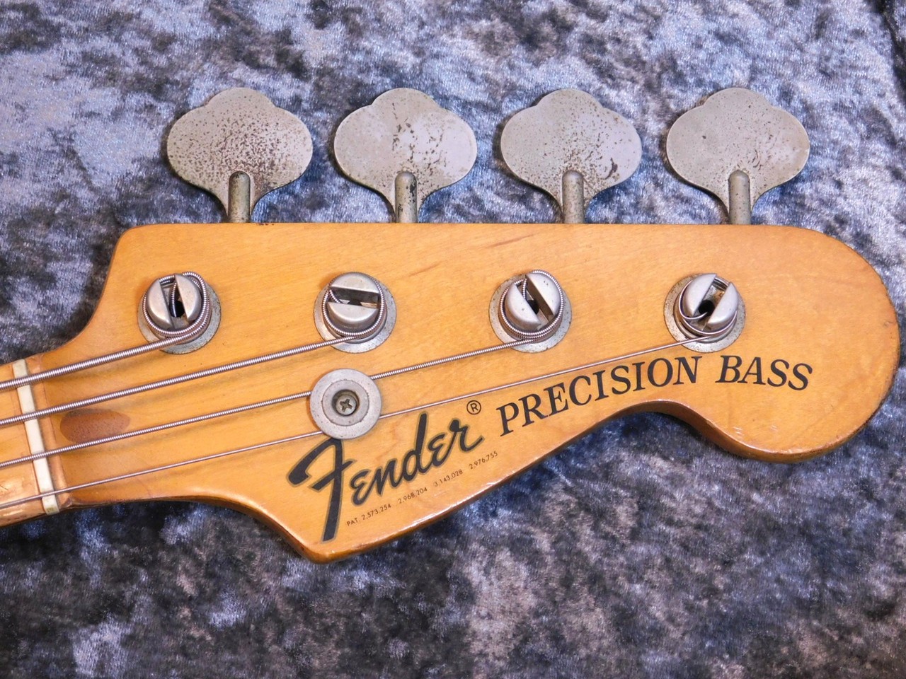Fender Precision Bass '74（ビンテージ）【楽器検索デジマート】