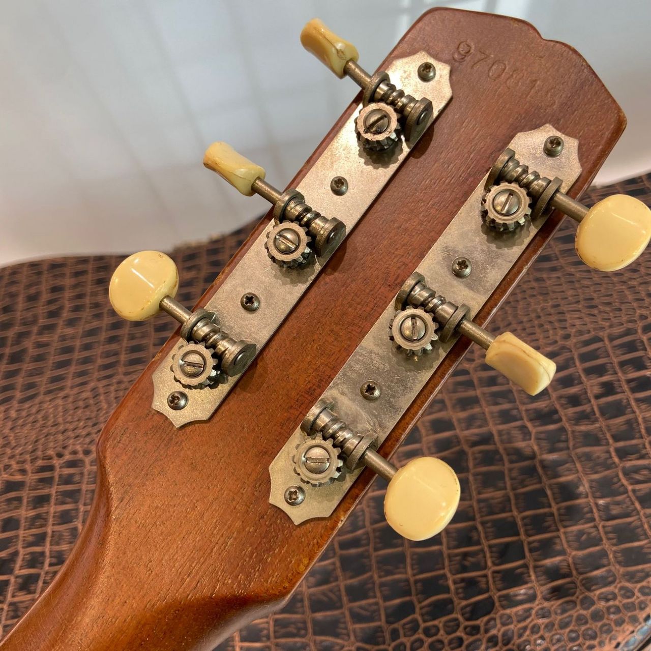 【メンテ済】 1968年製Gibson B15 ギブソン　ナローネック Gibson B-15 【1968年】 マホガニートップ（ビンテージ/送料無料