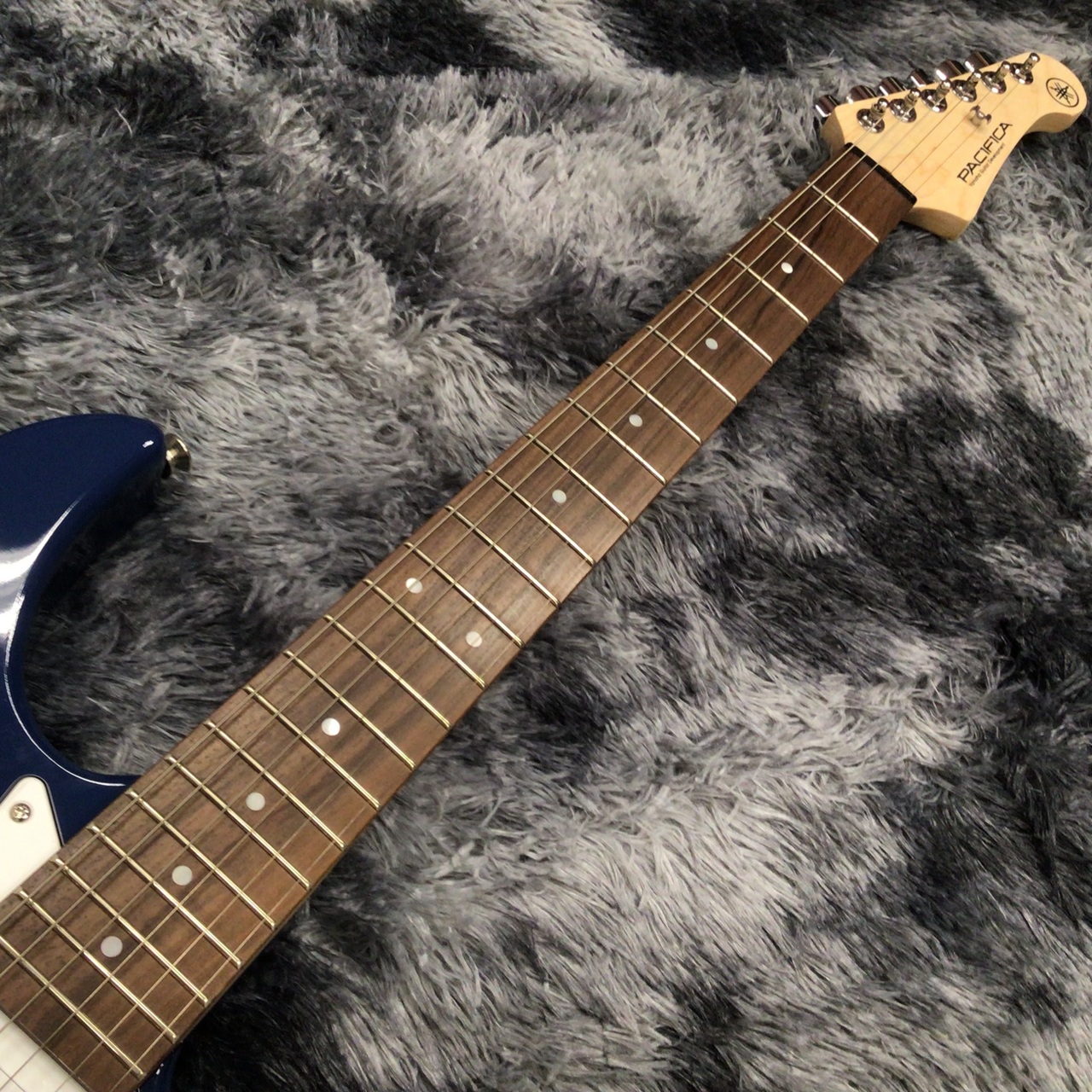 YAMAHA PACIFICA112V UTB(ユナイテッドブルー)（新品/送料無料）【楽器