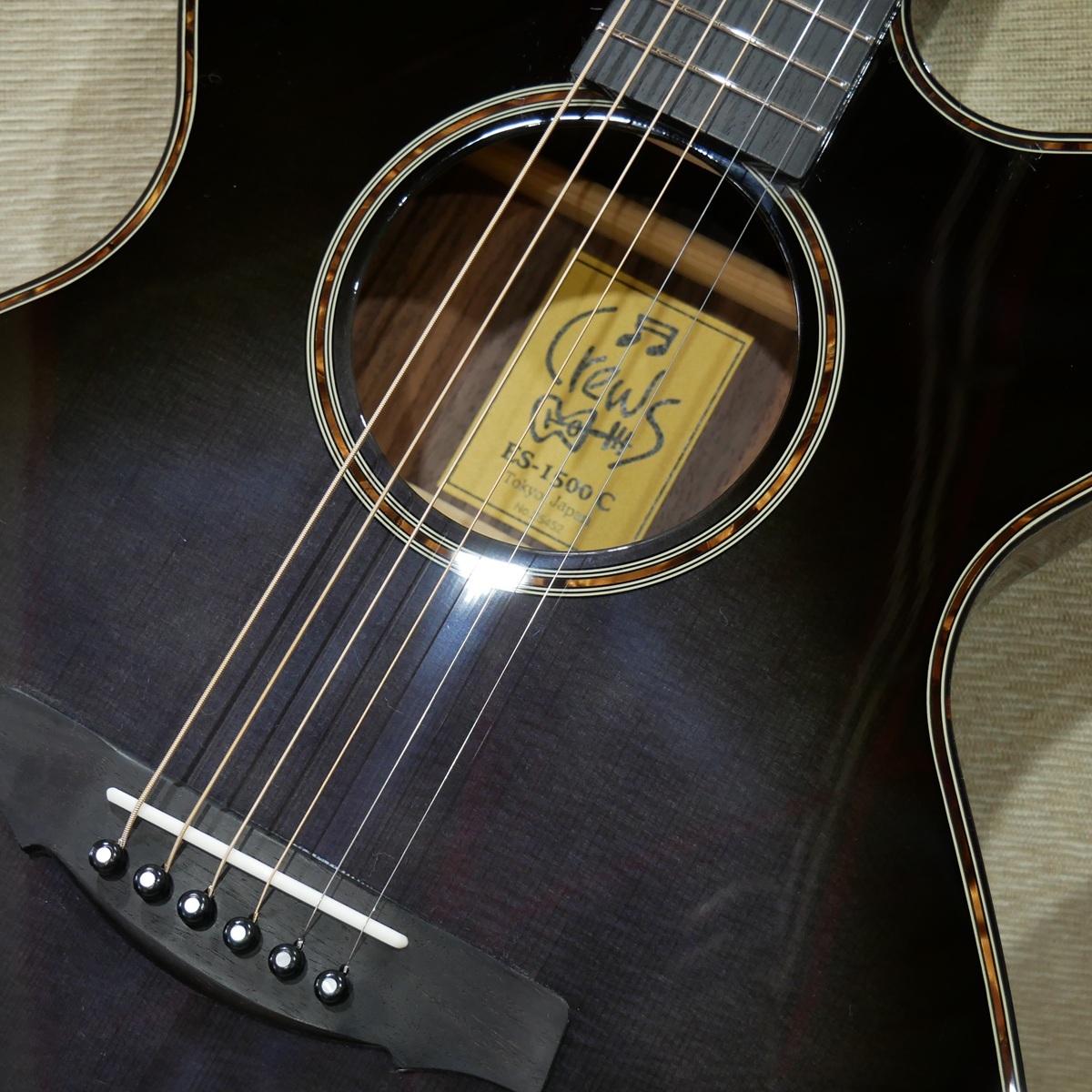 Crews Maniac Sound ES-1500C / Black Burst 【抜群の演奏性を誇る