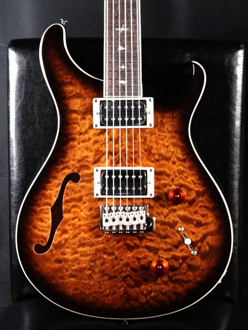 ギター PRS SE Custom 22 semi-hollow The SE Custom 22 Semi-hollow | PRS Guitars - YouTube