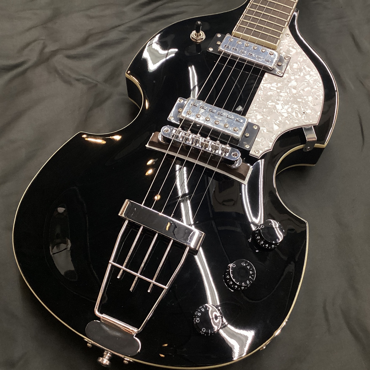 Hofner HI-459-PE BK(ヘフナー、バイオリンギター、ブラックカラー)（B