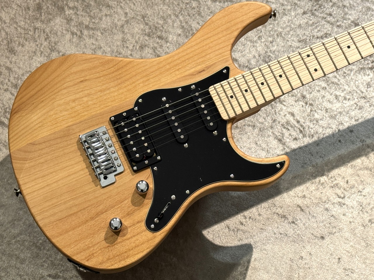 YAMAHA PACIFICA112VMX YNS #ILZ294255 【軽量3.22kg!】【人気モデル