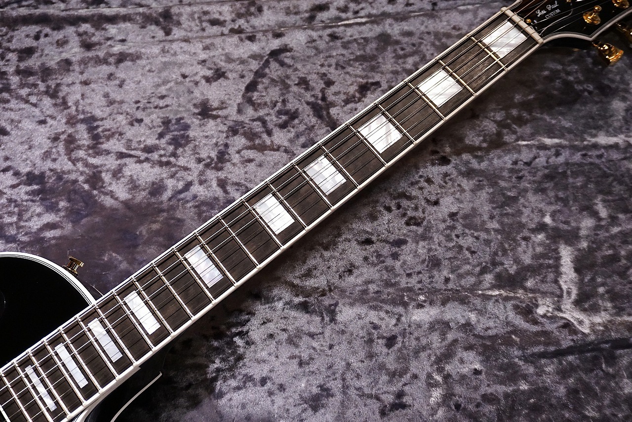 Gibson 【NEW】 Les Paul Custom 70s Ebony #211850099 【4.55kg