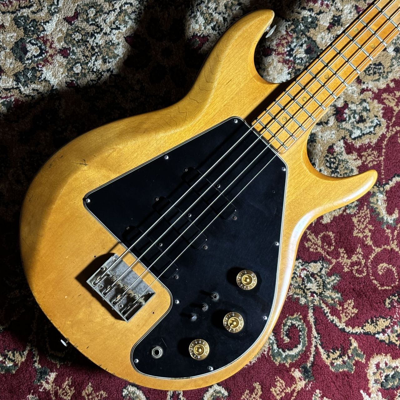 Gibson 1982 Grabber 3【現物画像】（ビンテージ/送料無料）【楽器検索