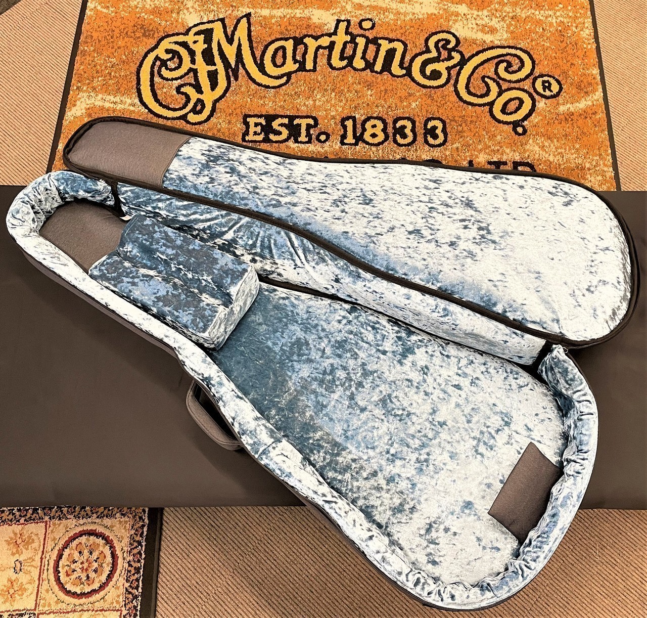 Martin 【000・OM専用】Martinロゴ入り 公式ギグバッグ【即納可能 