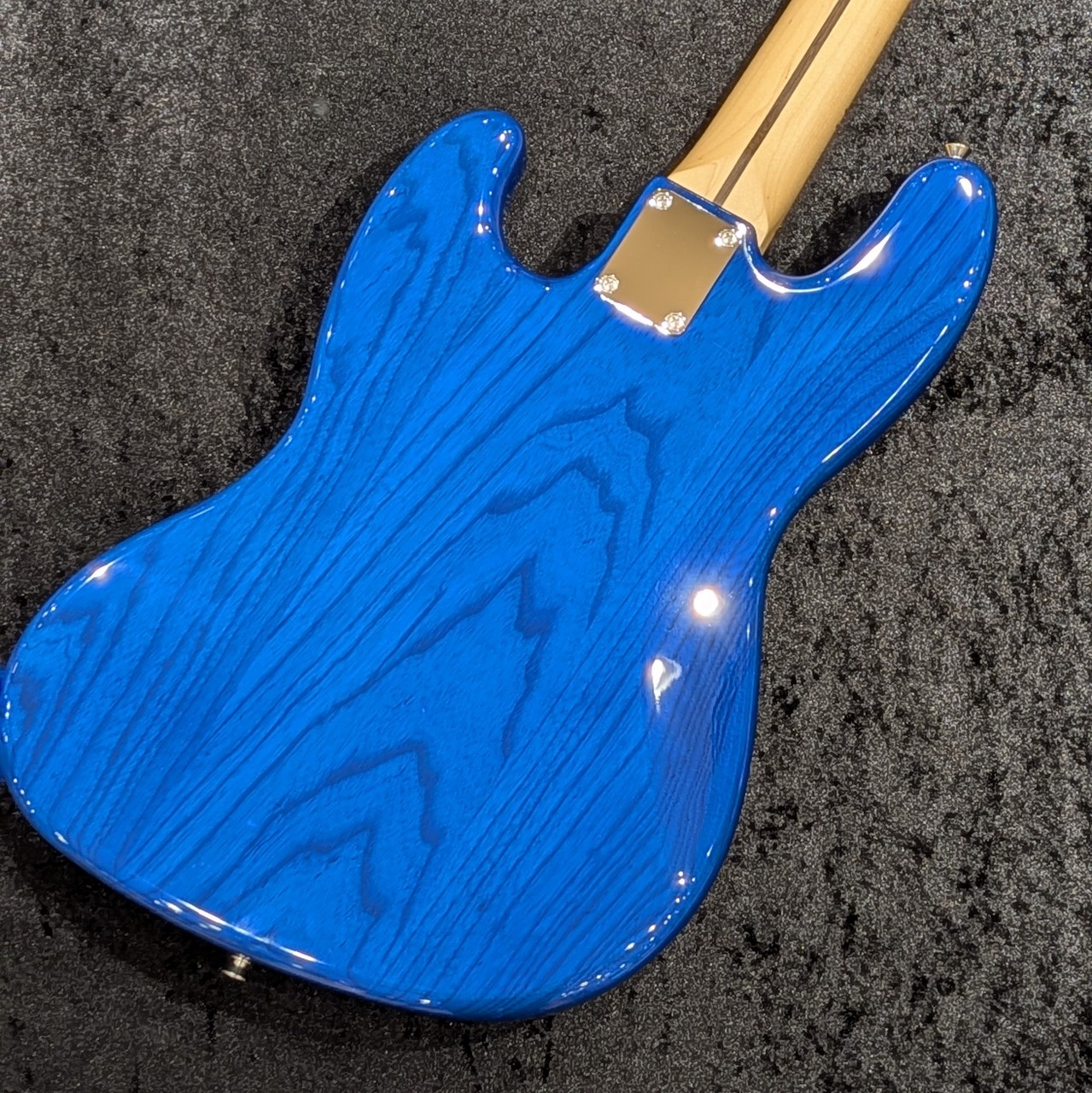Fender FSR Made in Japan Hybrid II Jazz Bass,Quilt Top / Sapphire