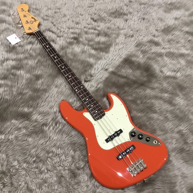 Fender （フェンダー）Made in Japan Traditional 60s Jazz Bass