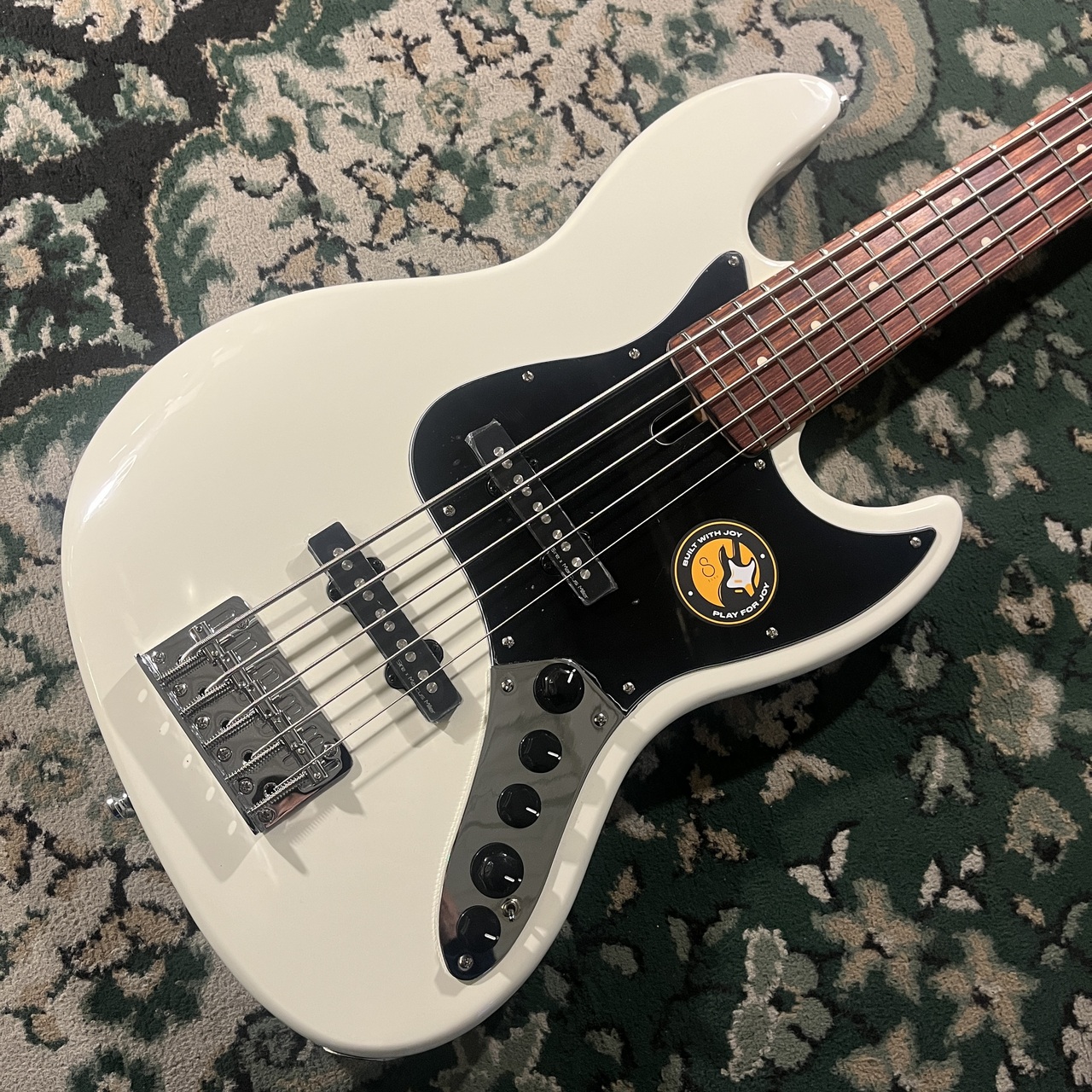SIRE V3 2nd 5st エレキベース ホワイト　【5弦】 Sire V3 5st 2nd Generation AWH（新品）【楽器検索デジマート】