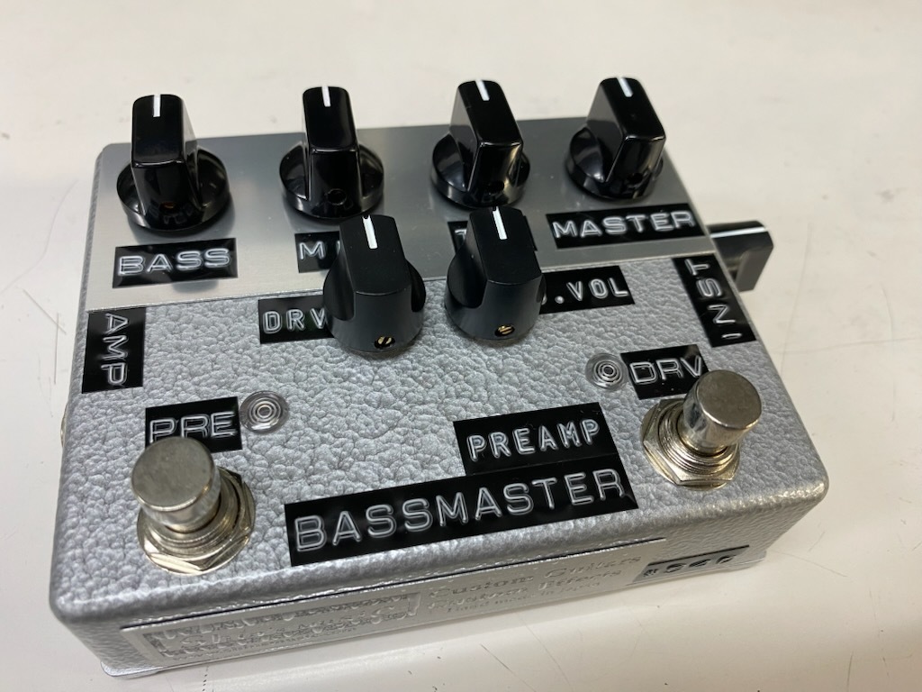 Shin's Music BASSMASTER ベースエフェクター Shin's Music Bass Master Preamp（新品）【楽器検索デジマート】