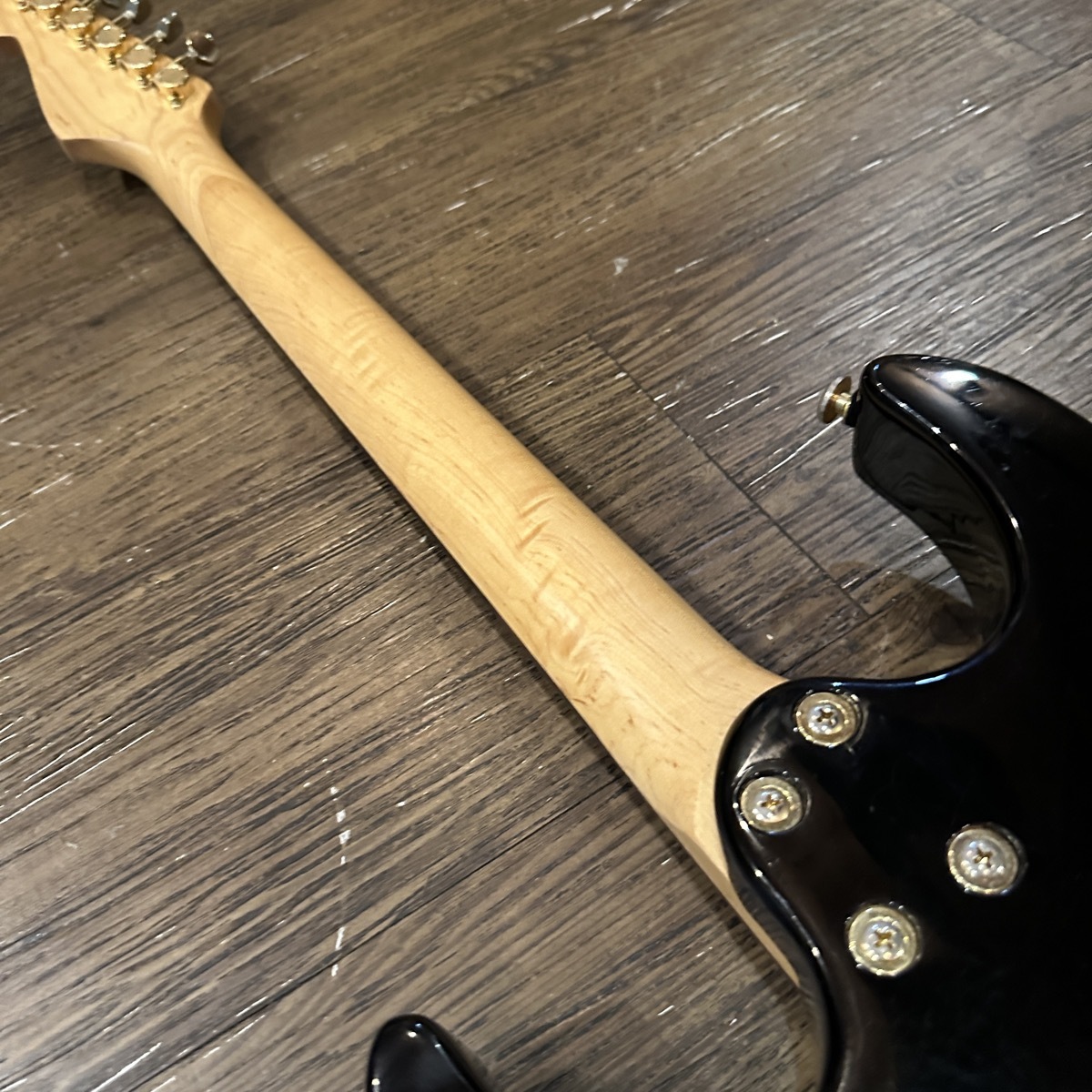 PLAYTECH ST-700 Electric Guitar（中古/送料無料）【楽器検索デジマート】