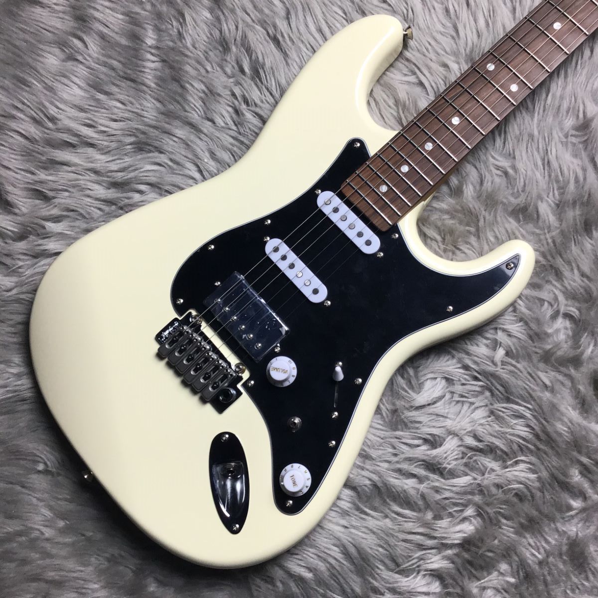 HISTORY HST/SSH-Performance Vintage White ストラトキャスタータイプ ローステッドメイプル ホワイト  白（新品/送料無料）【楽器検索デジマート】