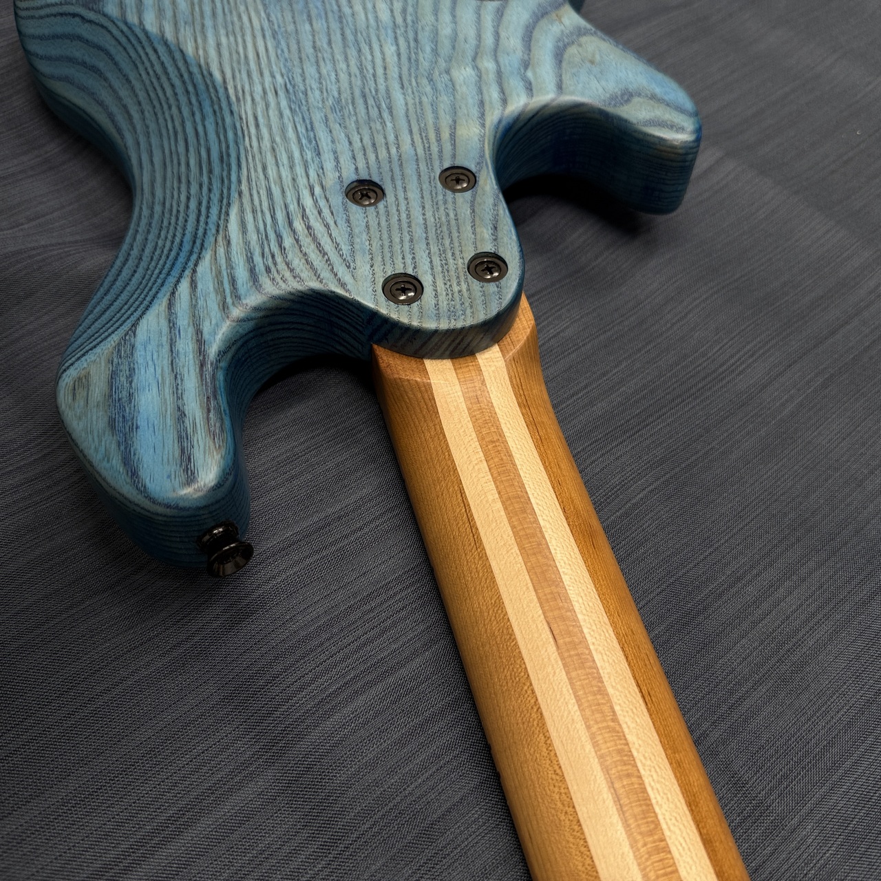 Sfida SHB-800 / Blue【ヘッドレス・ショートスケール】【厳選セール