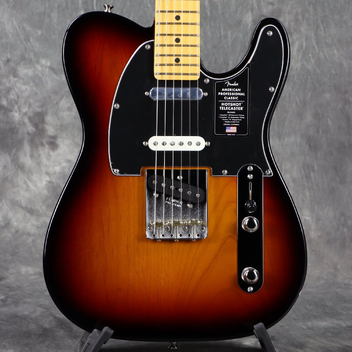 Fender American Professional ケース付 31まで値下 Fender / American Professional II Stratocaster Rosewood