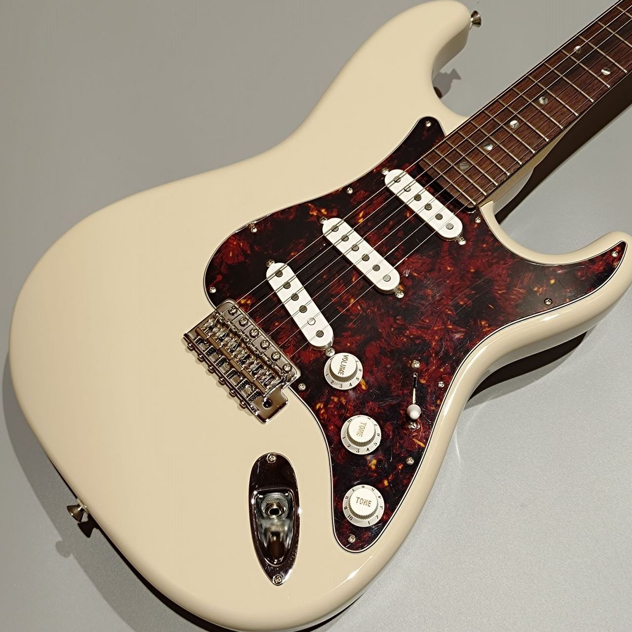 HISTORY HST-Advanced Vintage White エレキギター ストラト