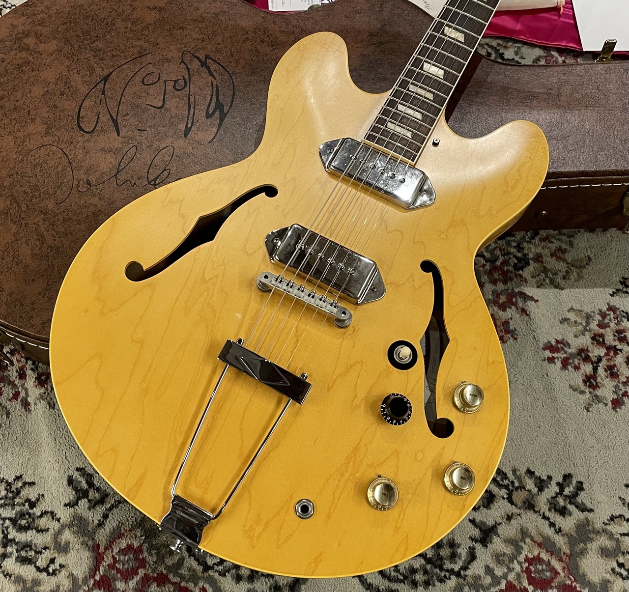 Epiphone Limited Edition John Lennon Revolution Casino Natural
