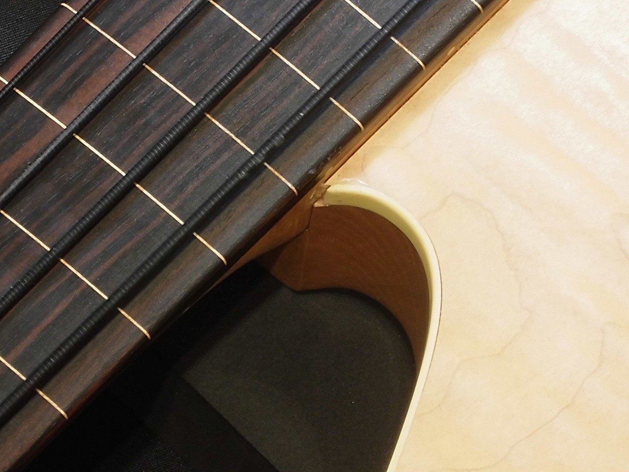 RobAllen MB-2 Curly maple Top【中古品】【2.89kg】（中古/送料無料