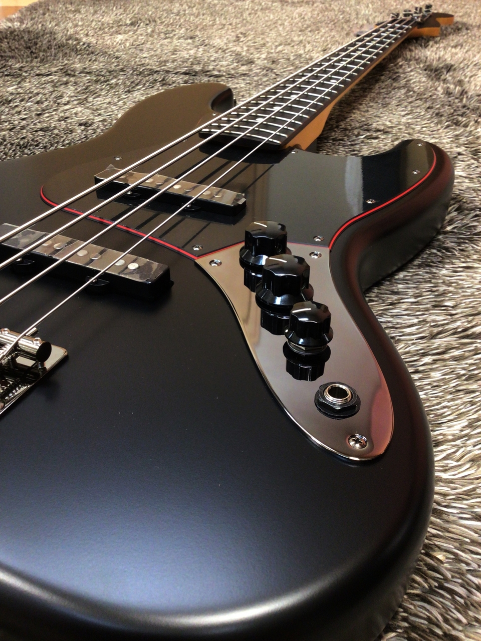 Fender Made in Japan Limited Hybrid II Jazz Bass, NOIR【限定