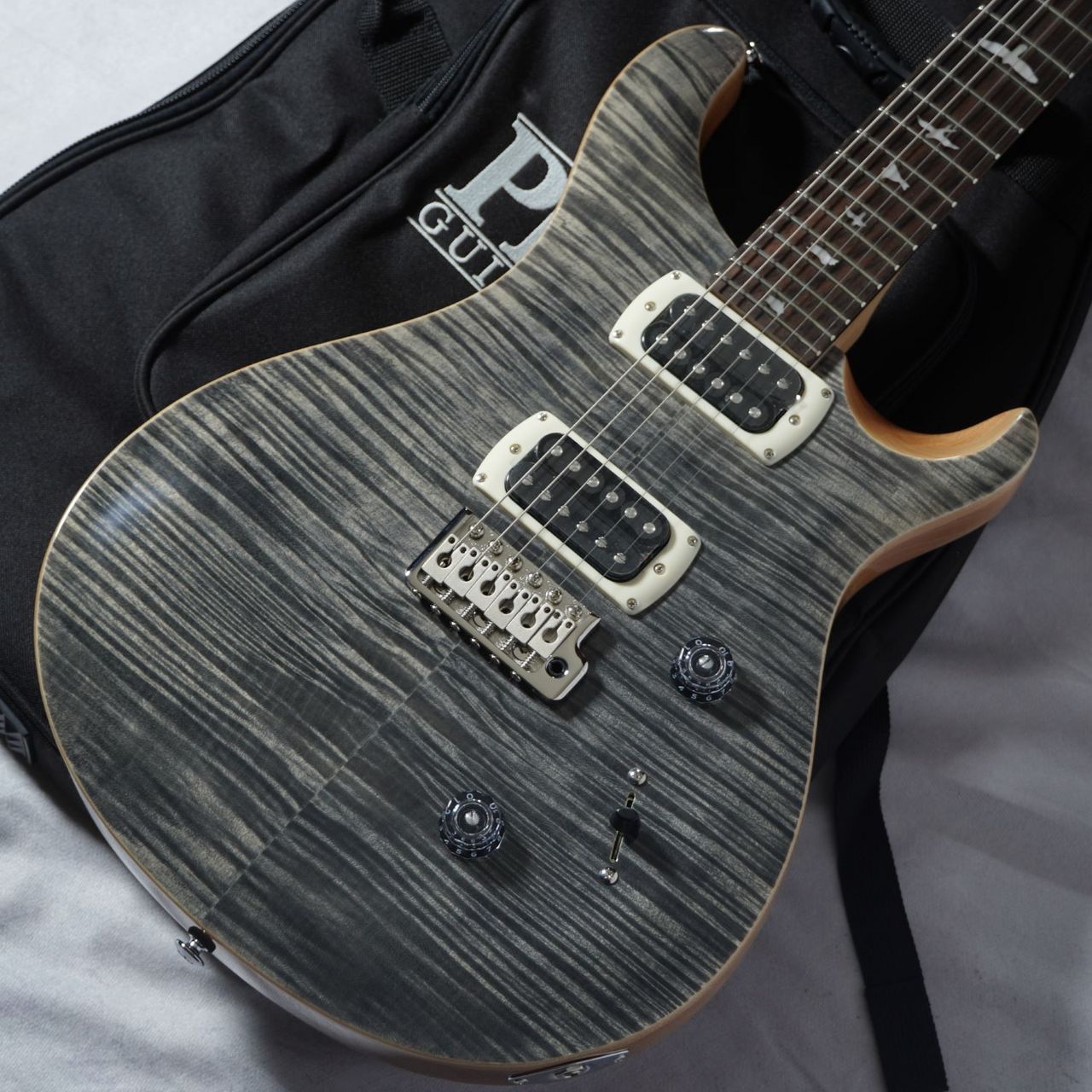 Paul Reed Smith(PRS) SE Custom24 / Charcoal 3.36kg 2026年製 現物