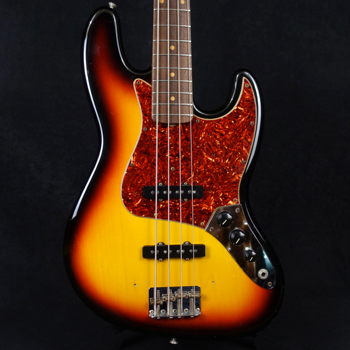 Fender Custom Shop 1964 Jazz Bass NOS 3-Tone Sunburst 2004（中古