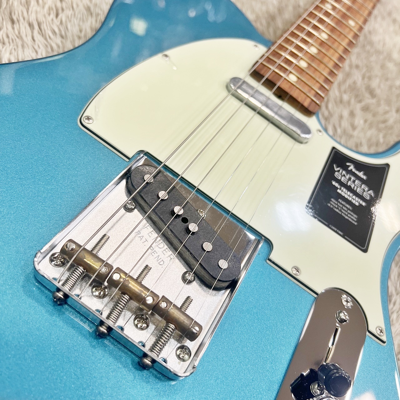 Fender Vintera '50s Telecaster Modified Lake Placid Blue / Pau