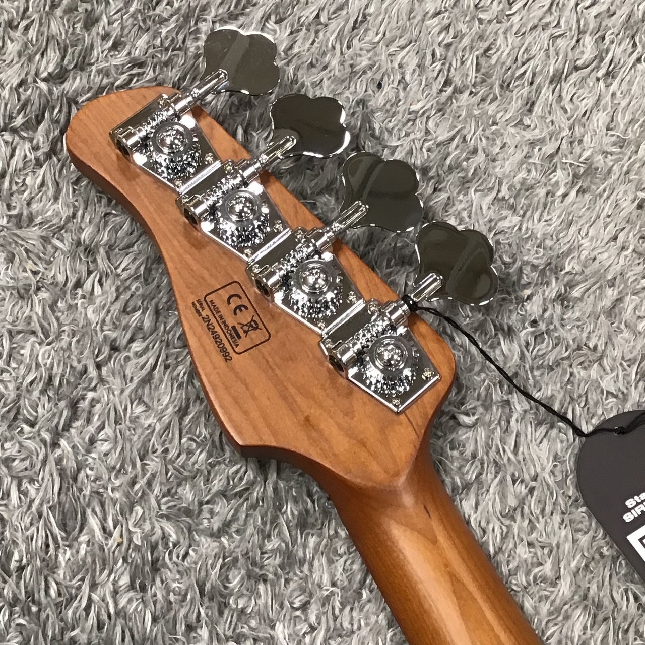 Sire Marcus Miller Z7 4-String NT (Natural)【2024年最新