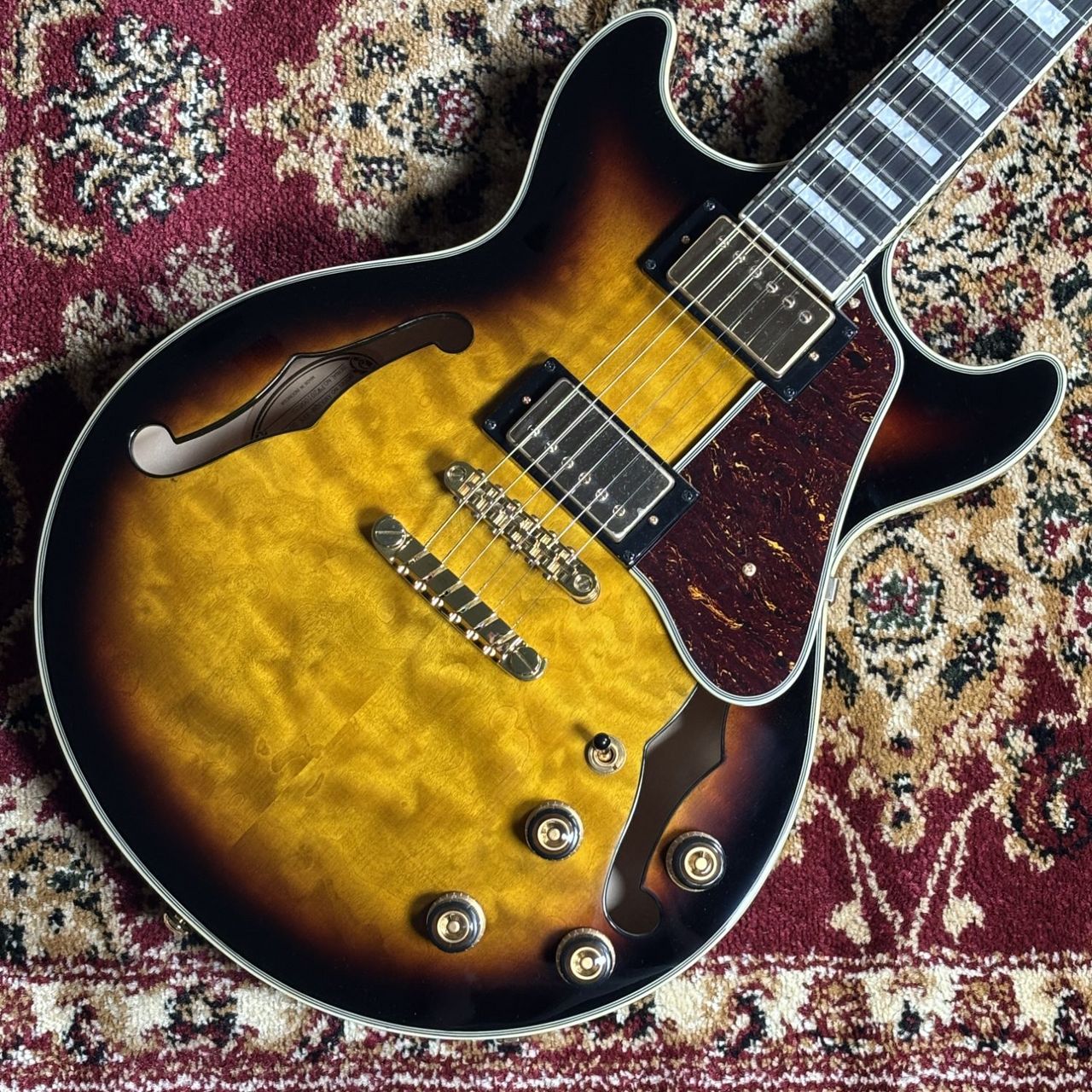 最終値下げIbanezセミアコ　AM93QM-AYS Ibanez 【アウトレット】AM93QM AYS Antique Yellow Sunburst