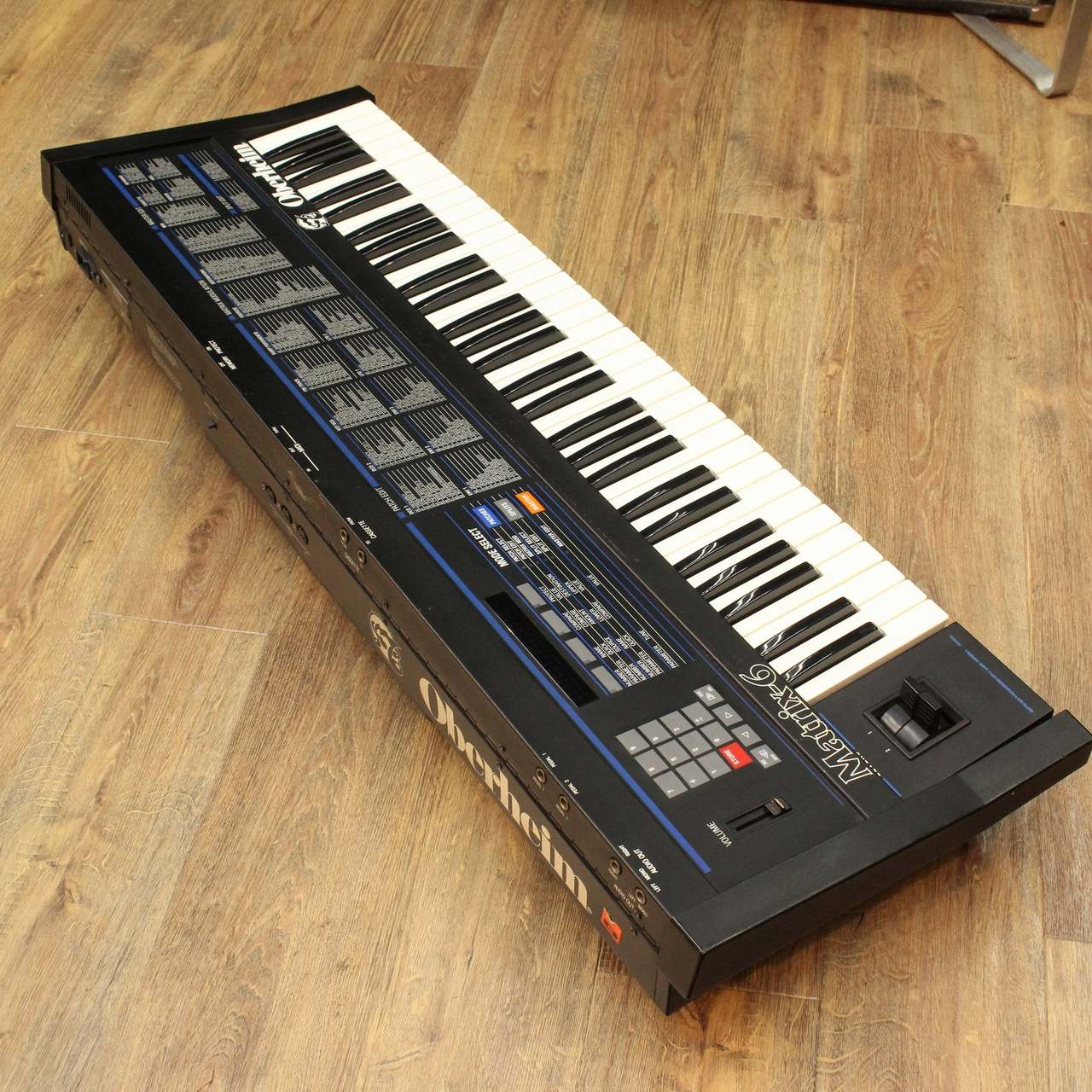 Oberheim MATRIX-6 【キーボードマート新宿】【新宿店】(中古/送料 Oberheim MATRIX-6 【キーボードマート新宿】【新宿店】(中古/送料