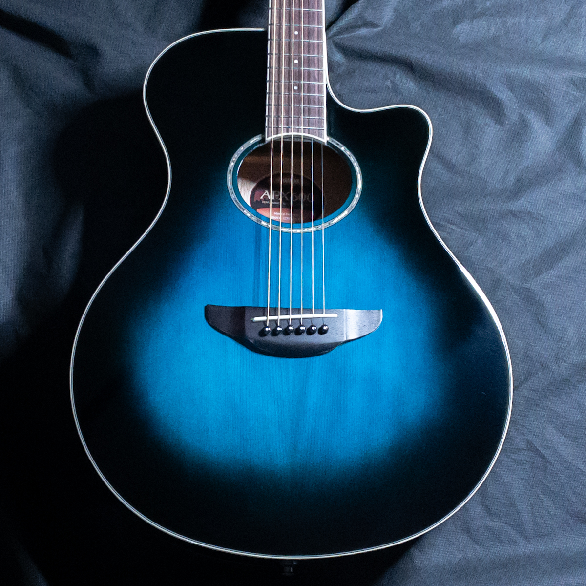 Yamaha APX600 ブルーバースト Amazon.com: Yamaha APX600 OBB Thin Body Acoustic-Electric