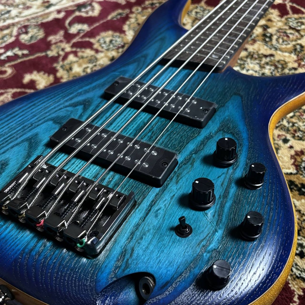 Ibanez SR5AH SPL 5弦ベース アクティブ／パッシブ切替 24フレット