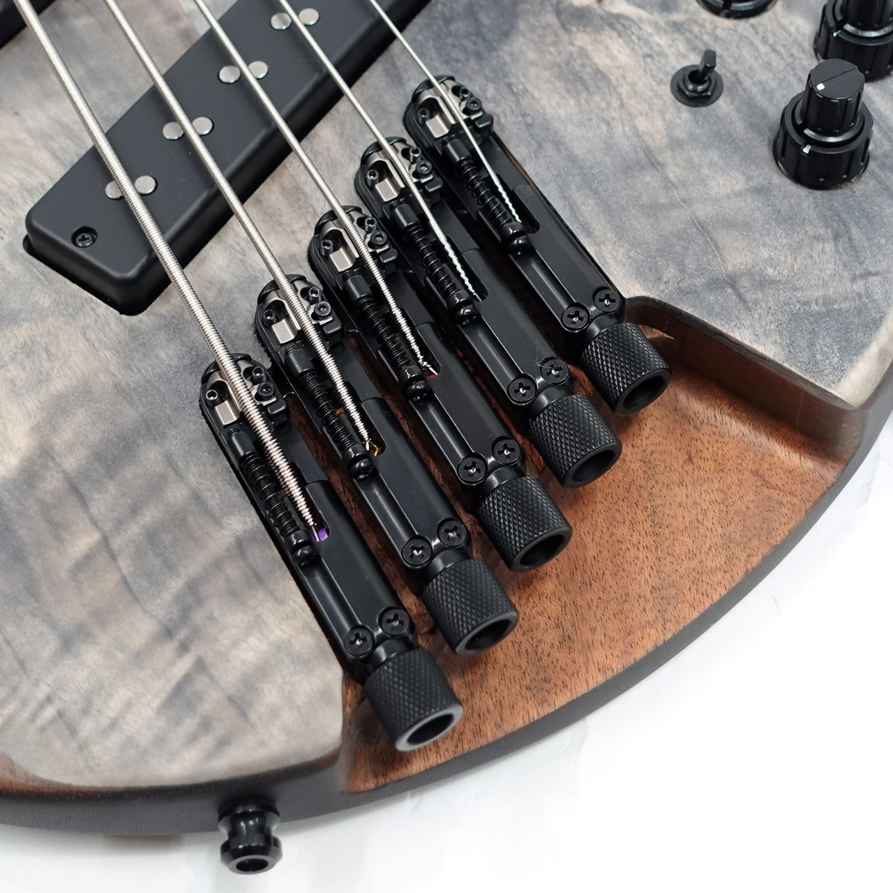 Ibanez EHB1505MS / BIF（新品特価/送料無料）【楽器検索