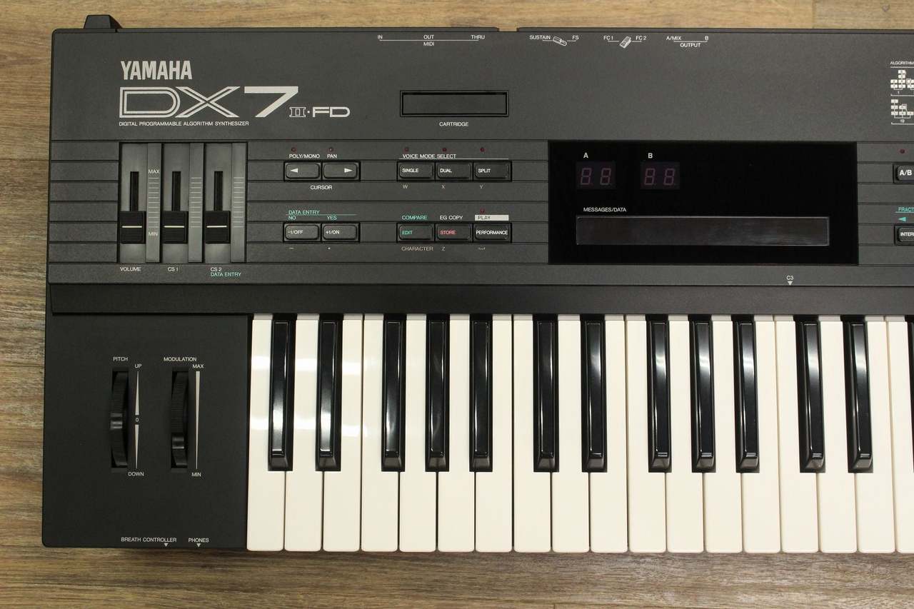 YAMAHA DX7II-FD 【キーボードマート新宿】【新宿店】（中古/送料無料
