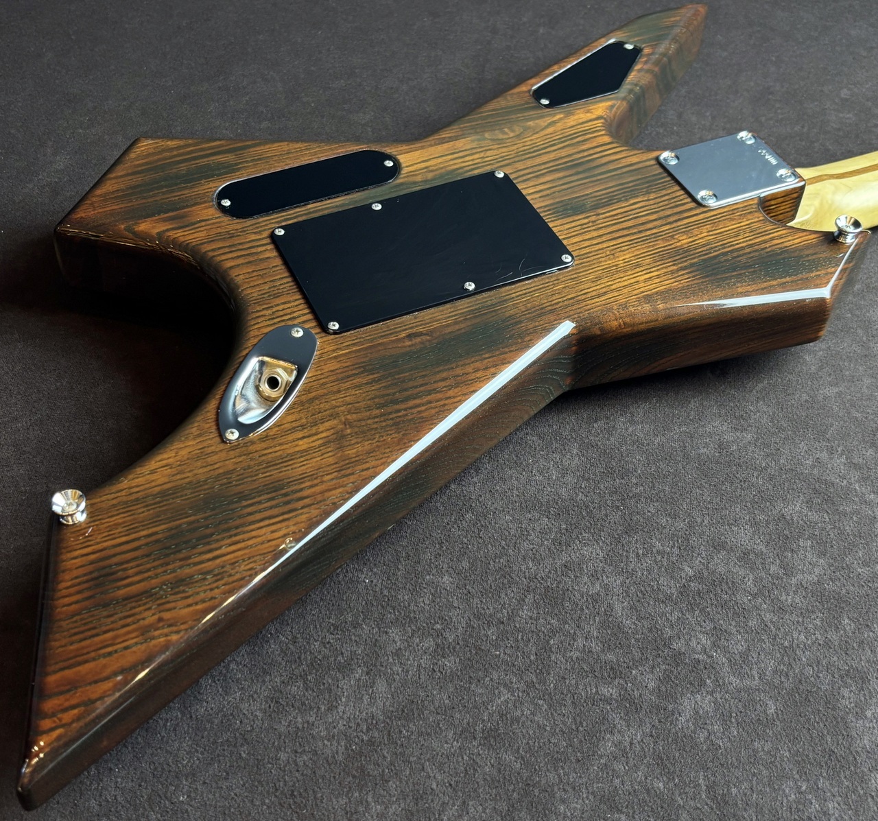 Killer Guitars PIRATES Hickory Brown 高崎晃